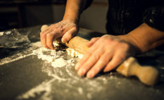 Baking hands by Alessandro Baffa.