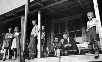 Photo courtesy of LBJ Presidential Library.