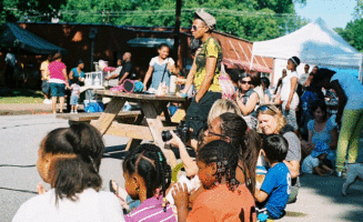 Neighborhood gathering by Greg Gunn / Flickr