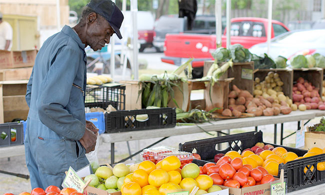 farmers-market-by-charleston-650.jpg