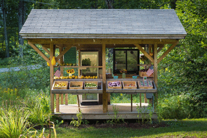 FarmStand_650.gif