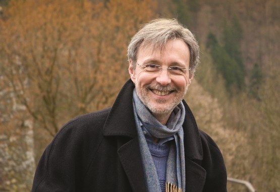 Thom Hartmann photo