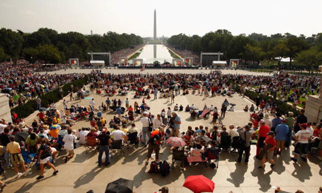 teaparty_2010rally.jpg